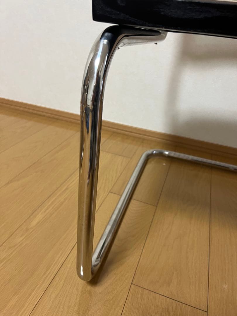 KuHoN チェスカアームレスチェア ブラック