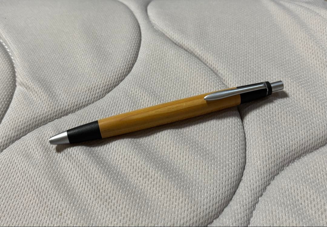 【箱付き】野原工芸ボールペン　艶消しシルバー金具　木曽檜