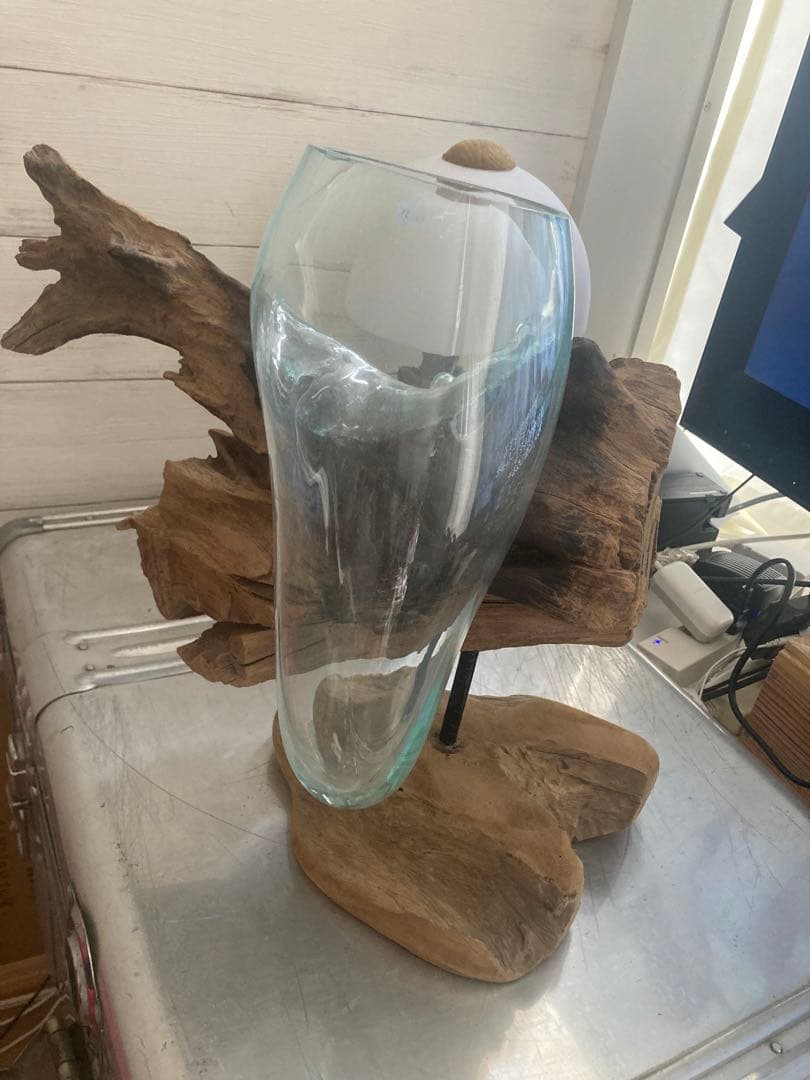 新品未使用　流木　アジアン　水槽　　バリ　西海岸　花瓶　KAJA 　シャビー