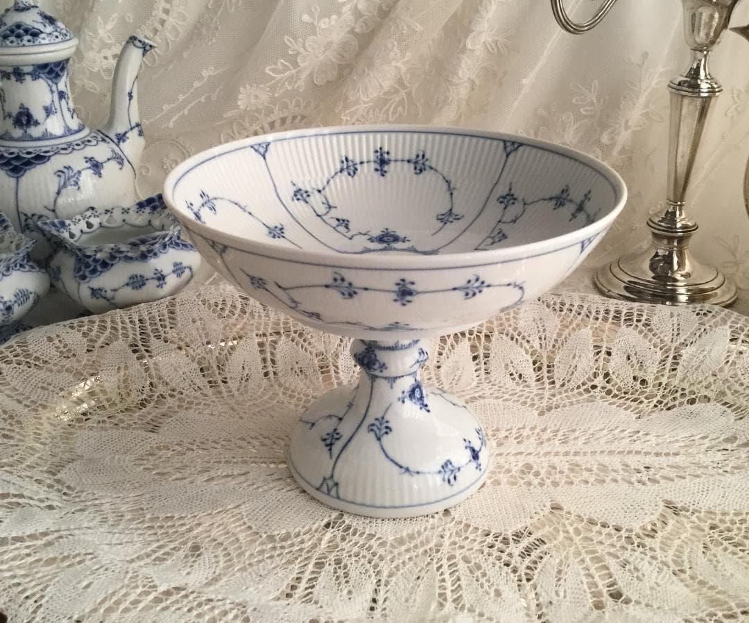ロイヤルコペンハーゲン “ブル ーフルーテッド プレーンレース” コンポート