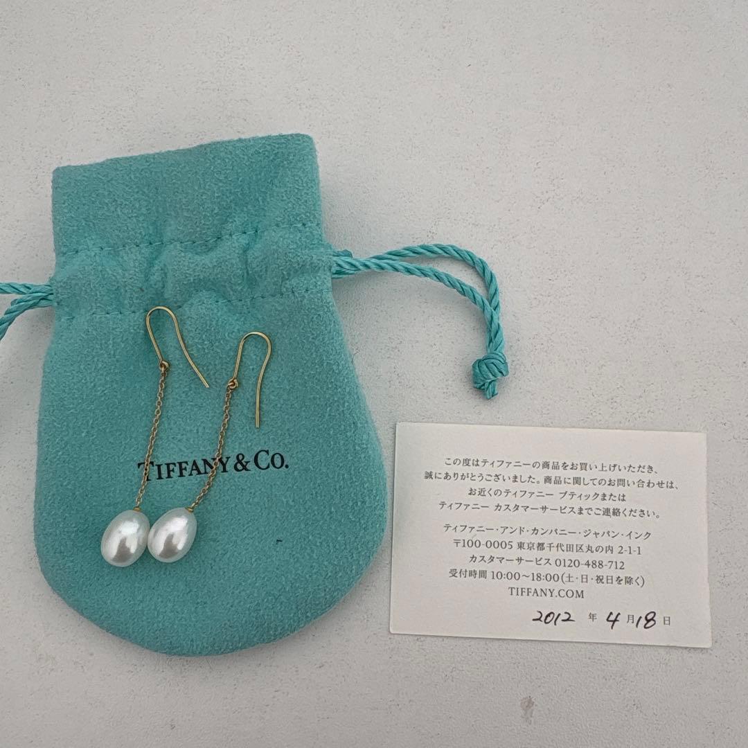 Tiffany & Co. 真珠 フックピアス