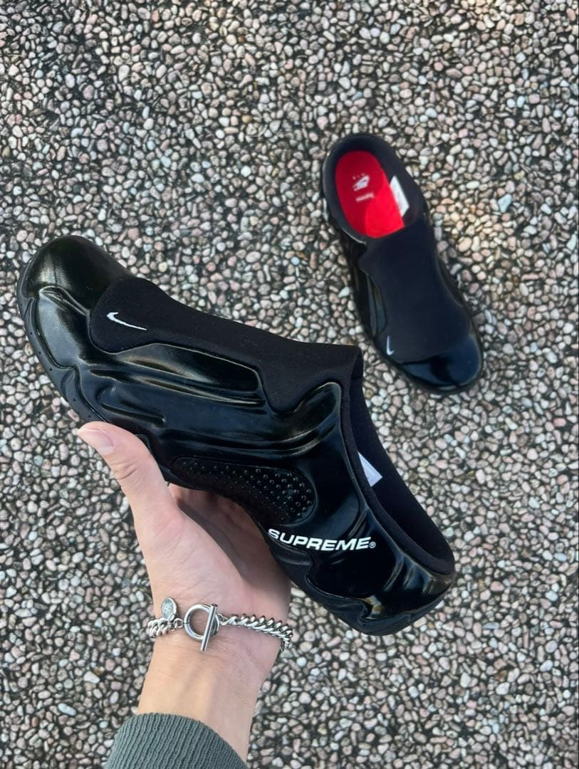 靴 Supreme x Nike Clogposite