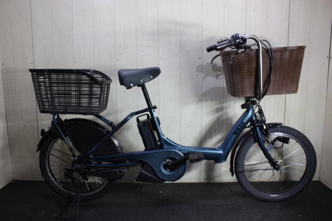 ブリヂストンBR0C49ビッケPOLAR e 20型8.7AH 3段 LED