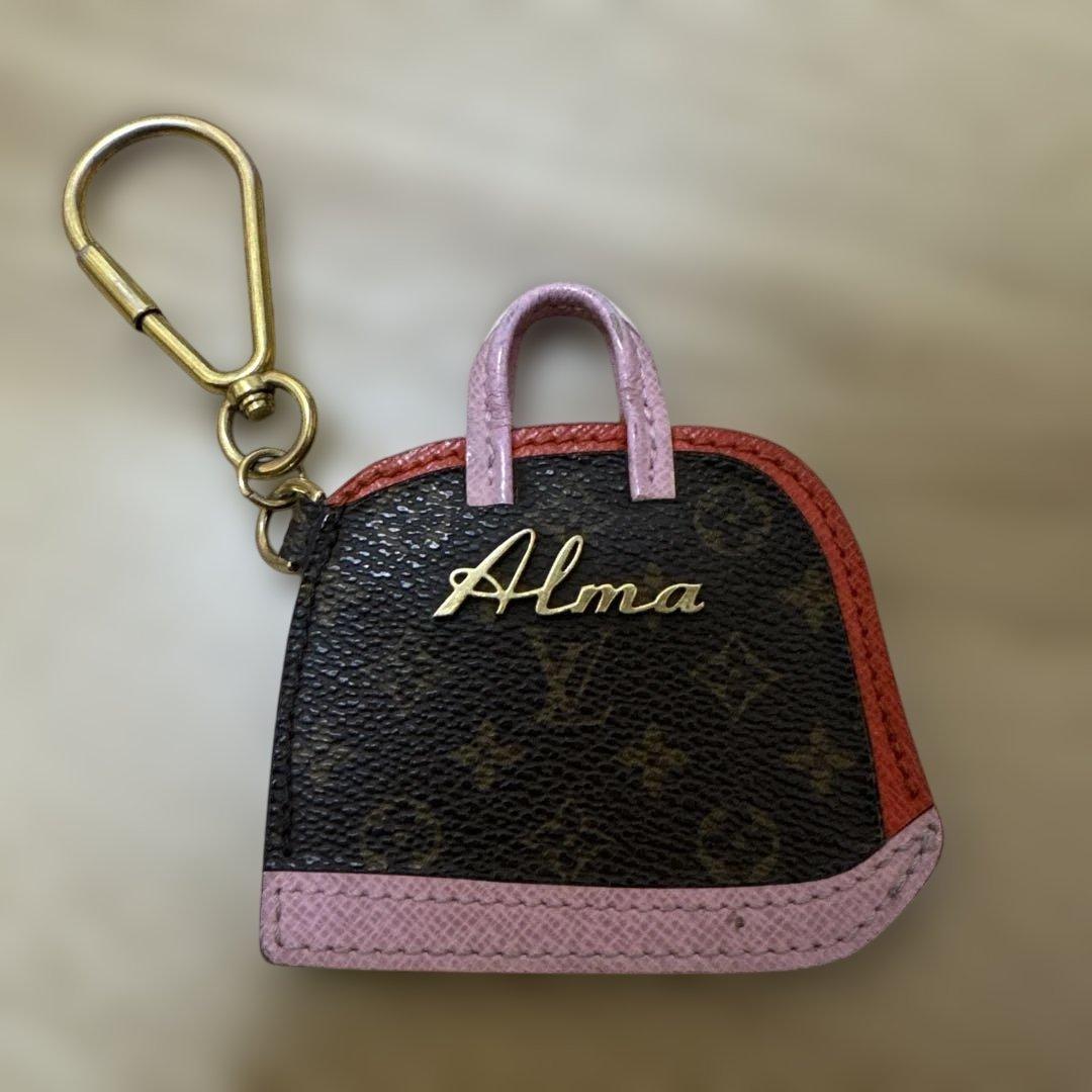 ルイヴィトン　LV アルマチャーム　バッグチャーム　送料込