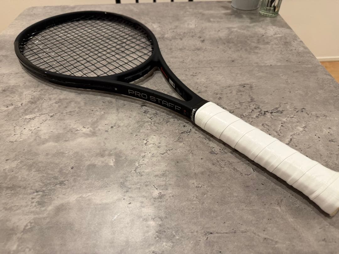 Wilson Pro Staff RFテニスラケット