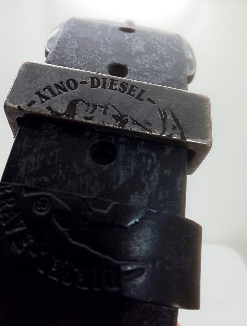 新品未使用タグ付 イタリア製 DIESEL ヴィンテージ加工 カウレザーベルト