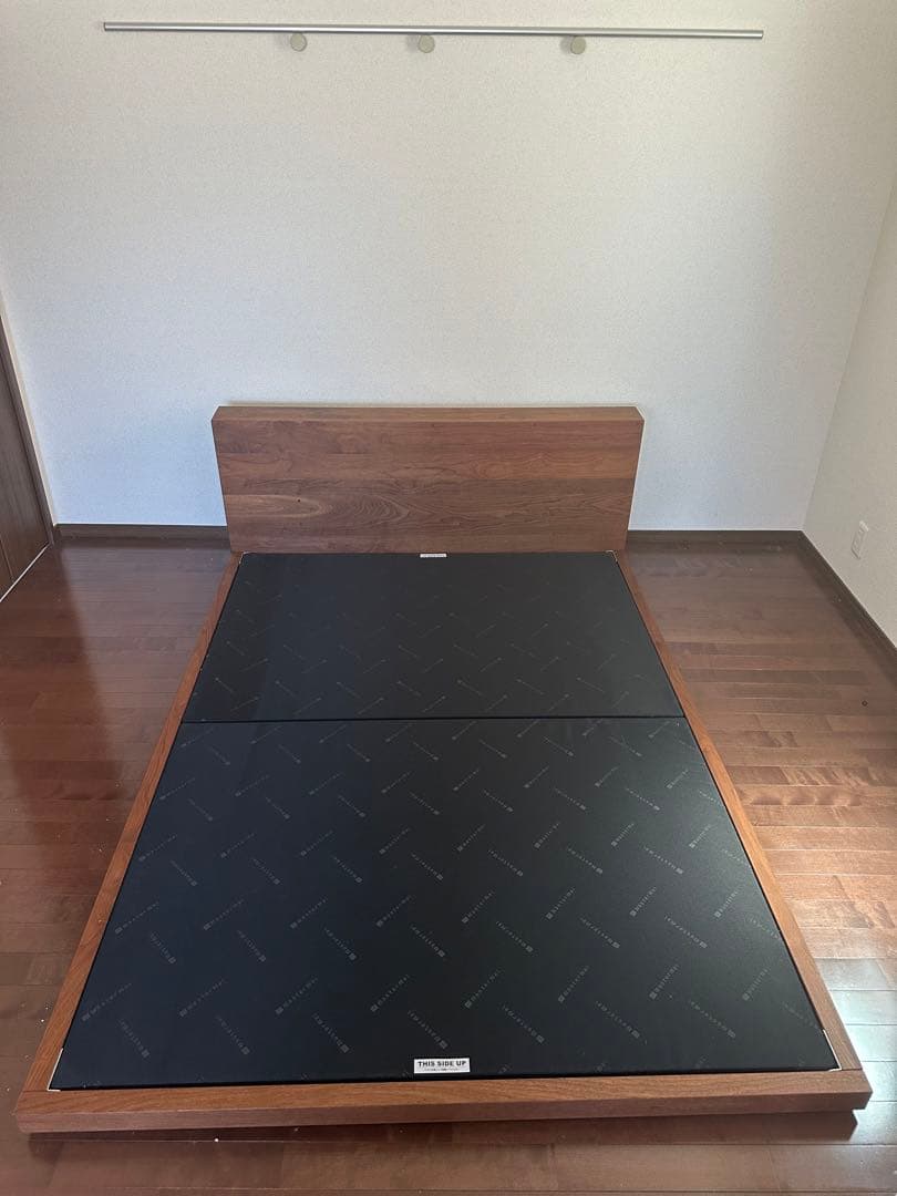 マスターウォール　ベッドフレーム　ダブル