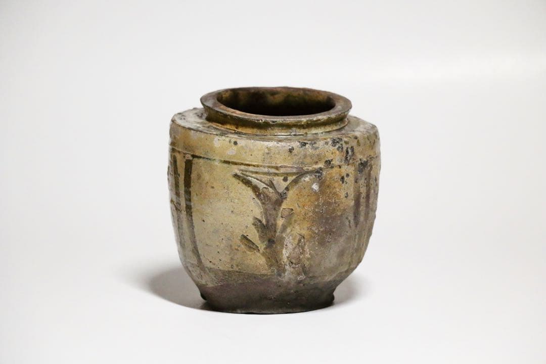 高取焼？唐津焼？小さな壺　骨董品