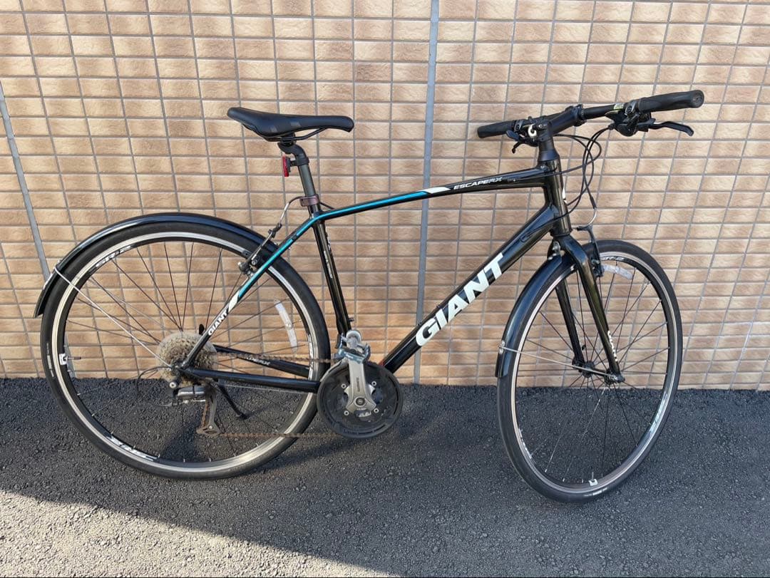 直接引取希望　埼玉ふじみ野GIANT クロスバイクＭ➕専用フロアポンプ