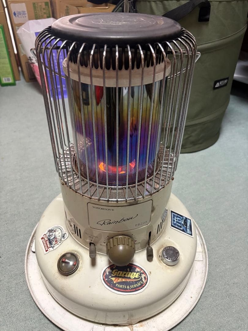 TOYOSTOVE Rainbow ストーブ ホワイト　カバー付き