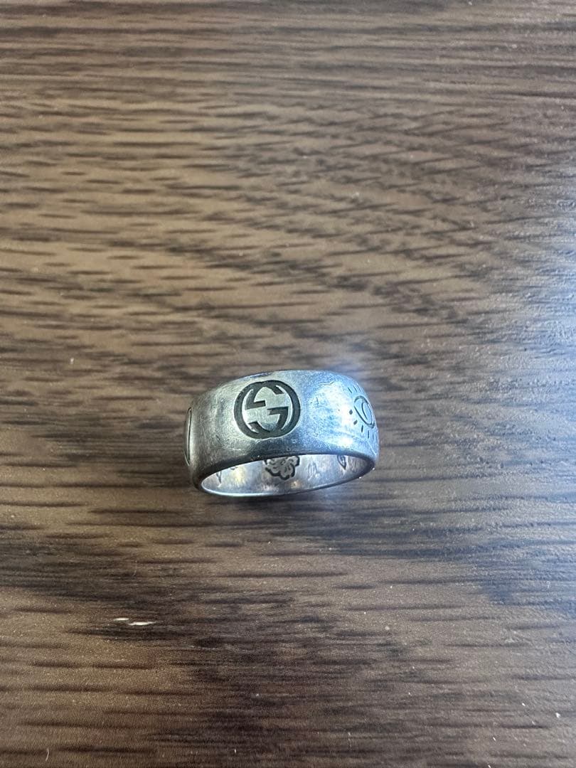 グッチ　リング　メンズ　ブラインドフォーラブ