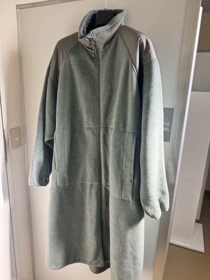 お値下げ中。　HYKE ほぼ新品　フリースコート　タグあり