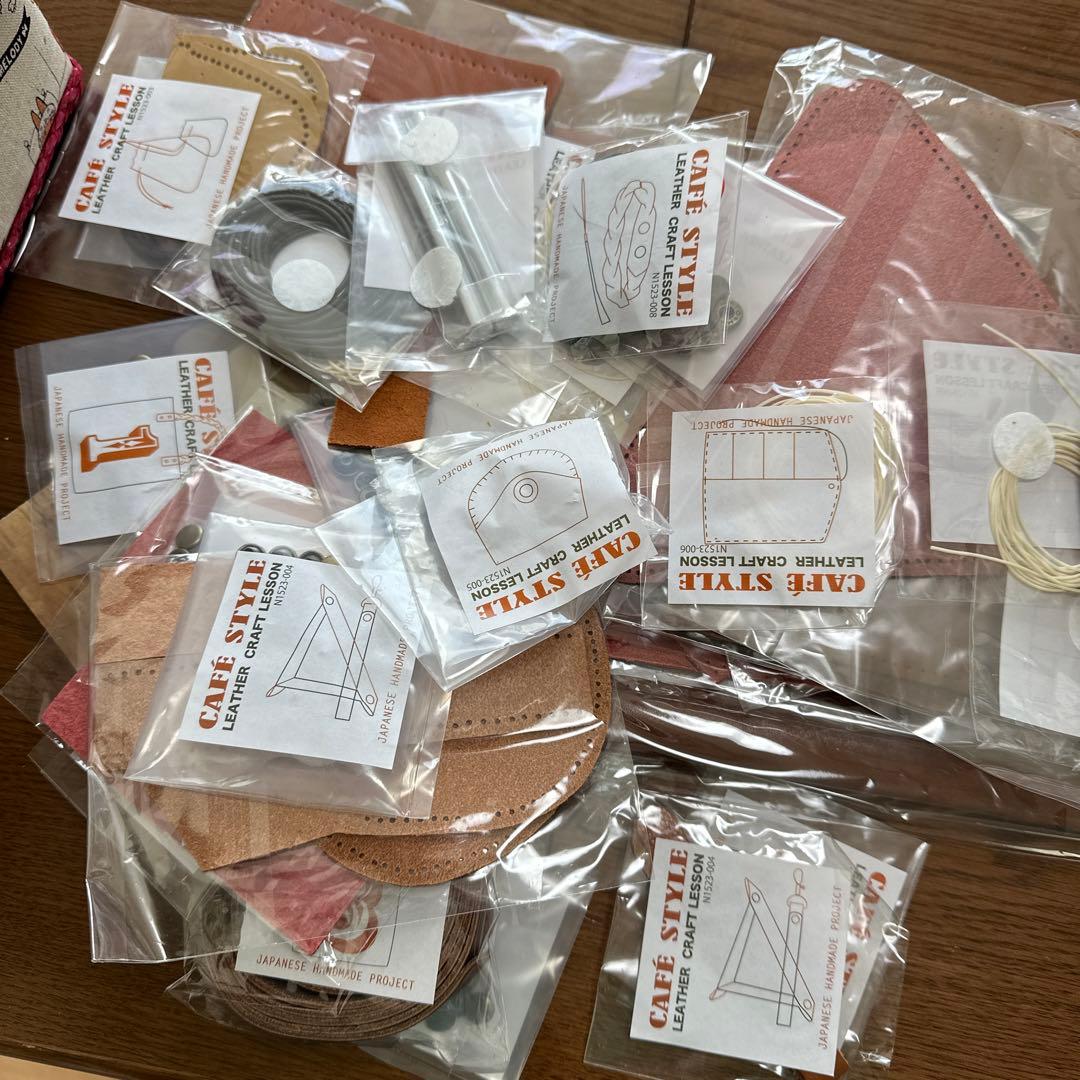 フェリシモ★レザークラフトレッスン職人入門編1～12回セット