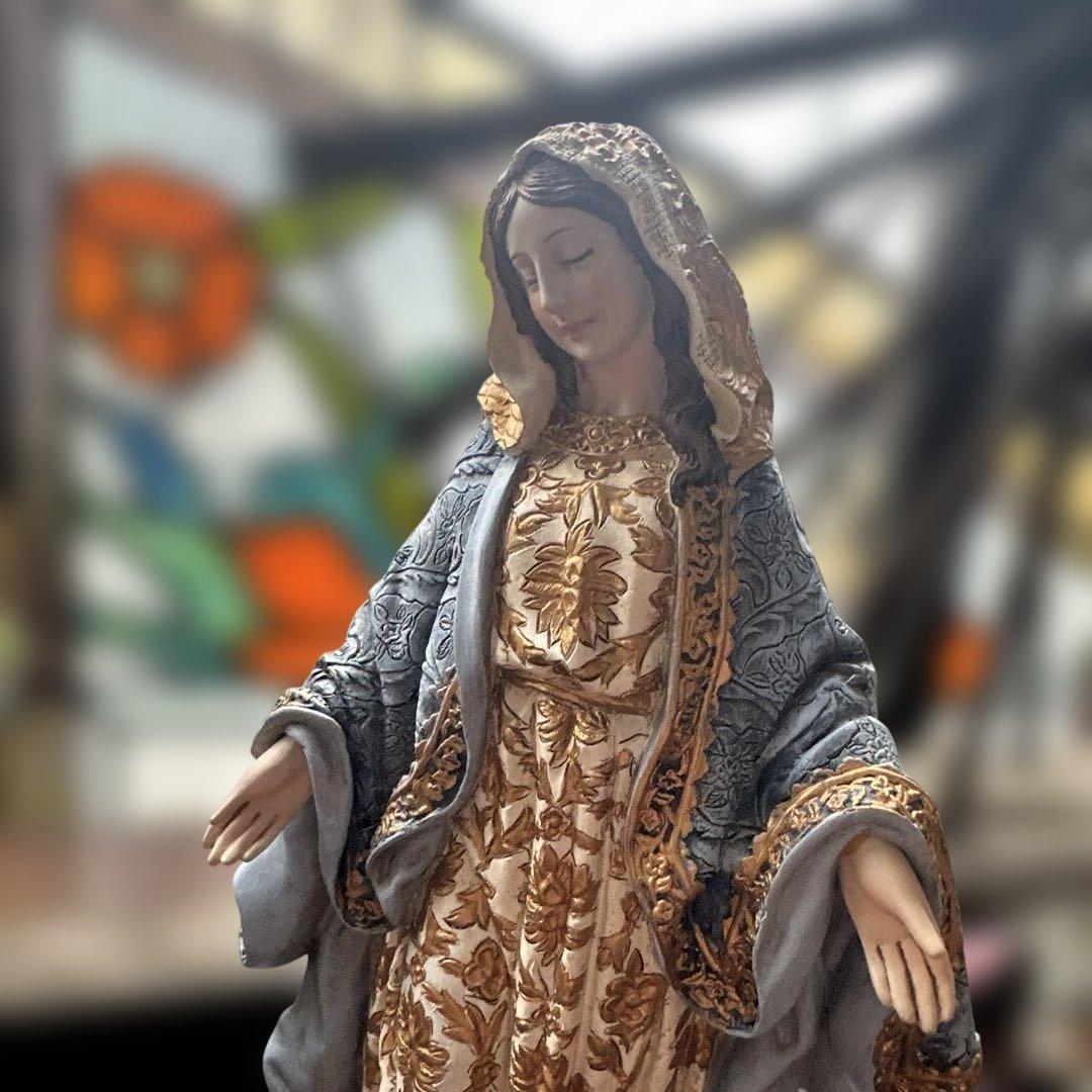 瞬間的お値下げ❣️聖母マリア像 樹脂製