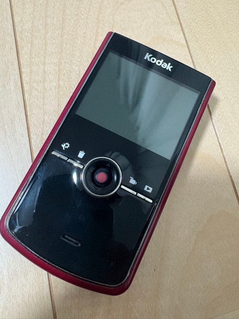Kodak ZI8 HD ビデオカメラ ラズベリー