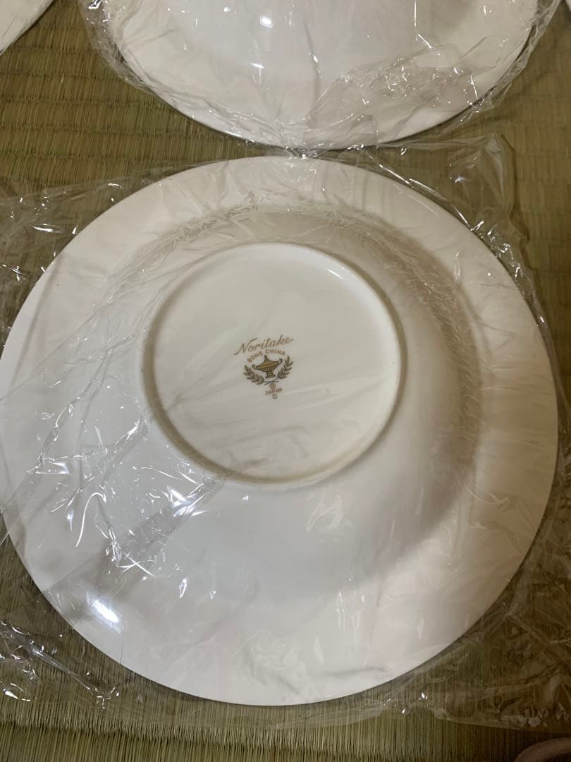 ノリタケ　ヴィヴィットソロボーン　２１㎝ボウル　６枚
