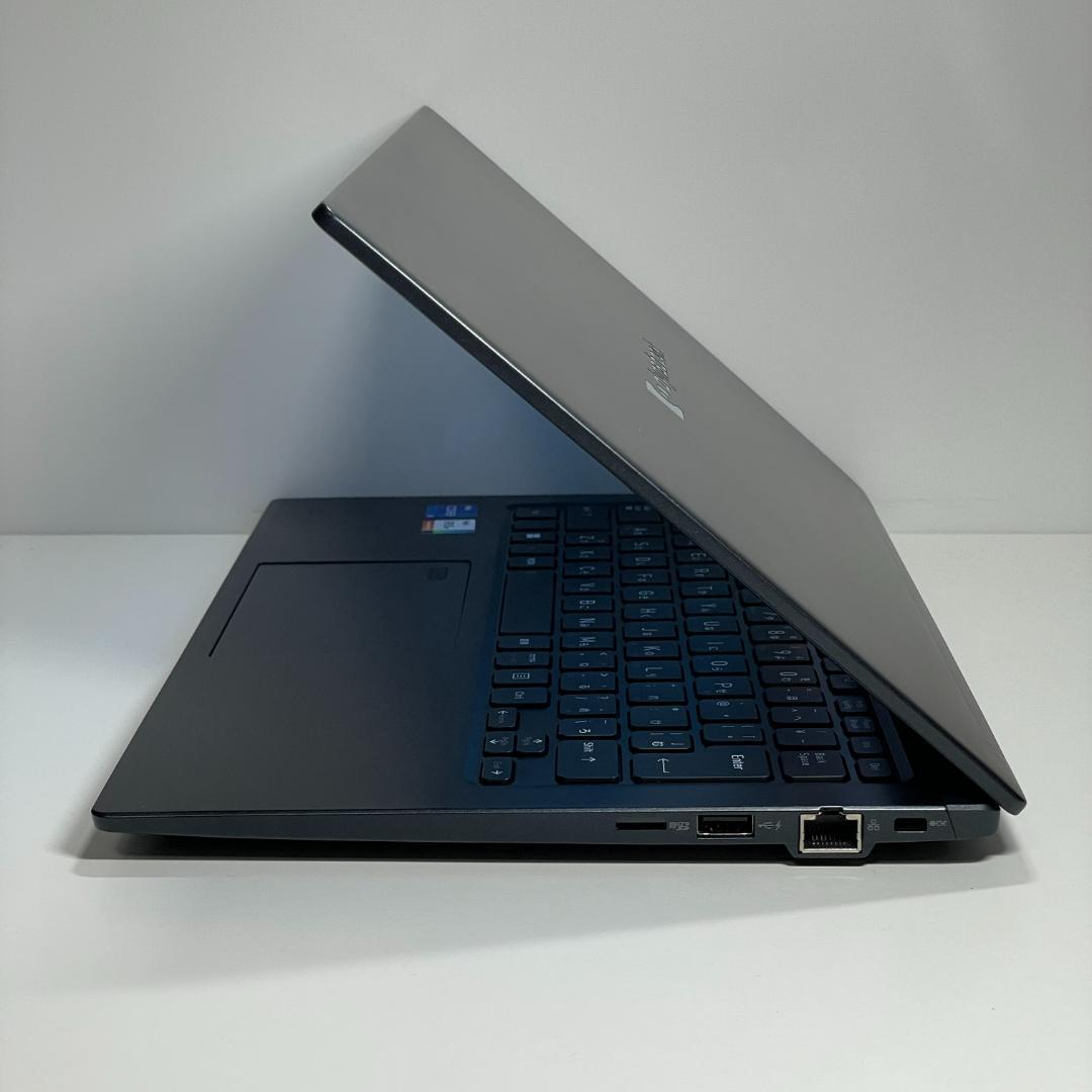 第11世代i5 dynabook G83/HU メモリ16GB 2022年製