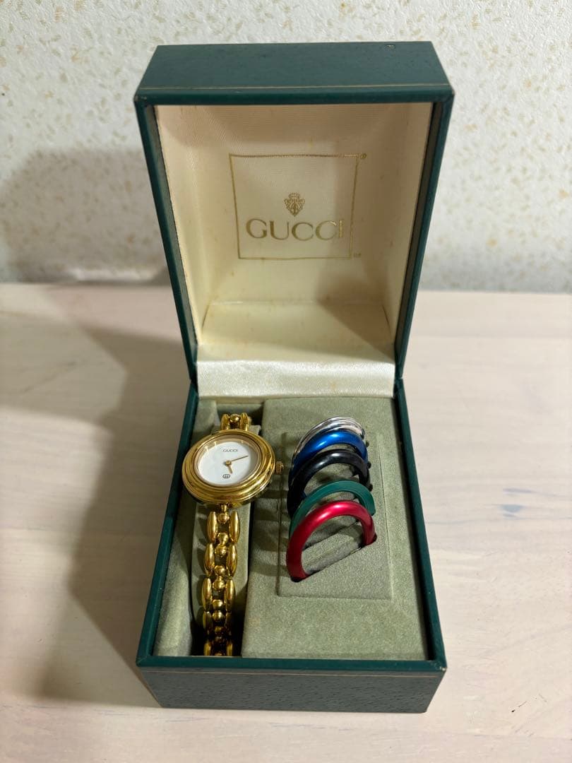 GUCCI ゴールド アナログ腕時計 カラーチェンジリング　セット