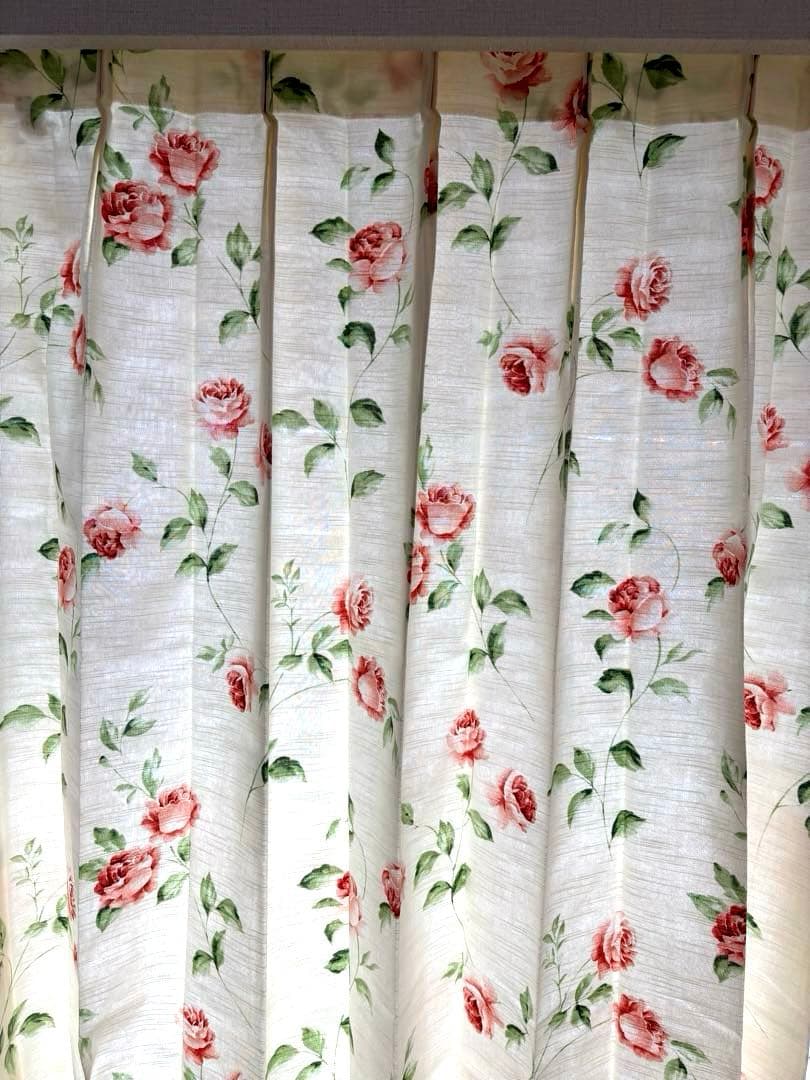 シ*子様 ローラアシュレイ花柄クリーム色カーテン