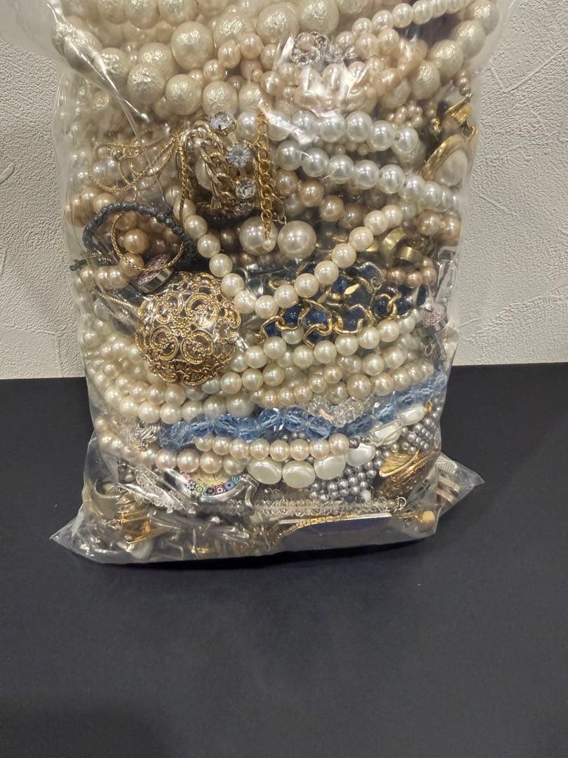 SALE❗️イミテーションアクセサリー 真珠多め❗️まとめ売り 約2.4kg