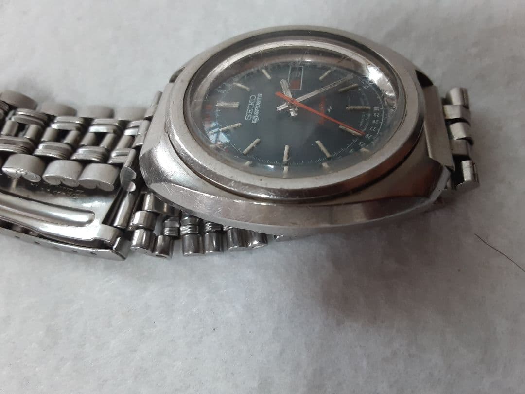 セイコー　 SEIKO　5SPORTS オートマチック 時計 レトロ　腕時計