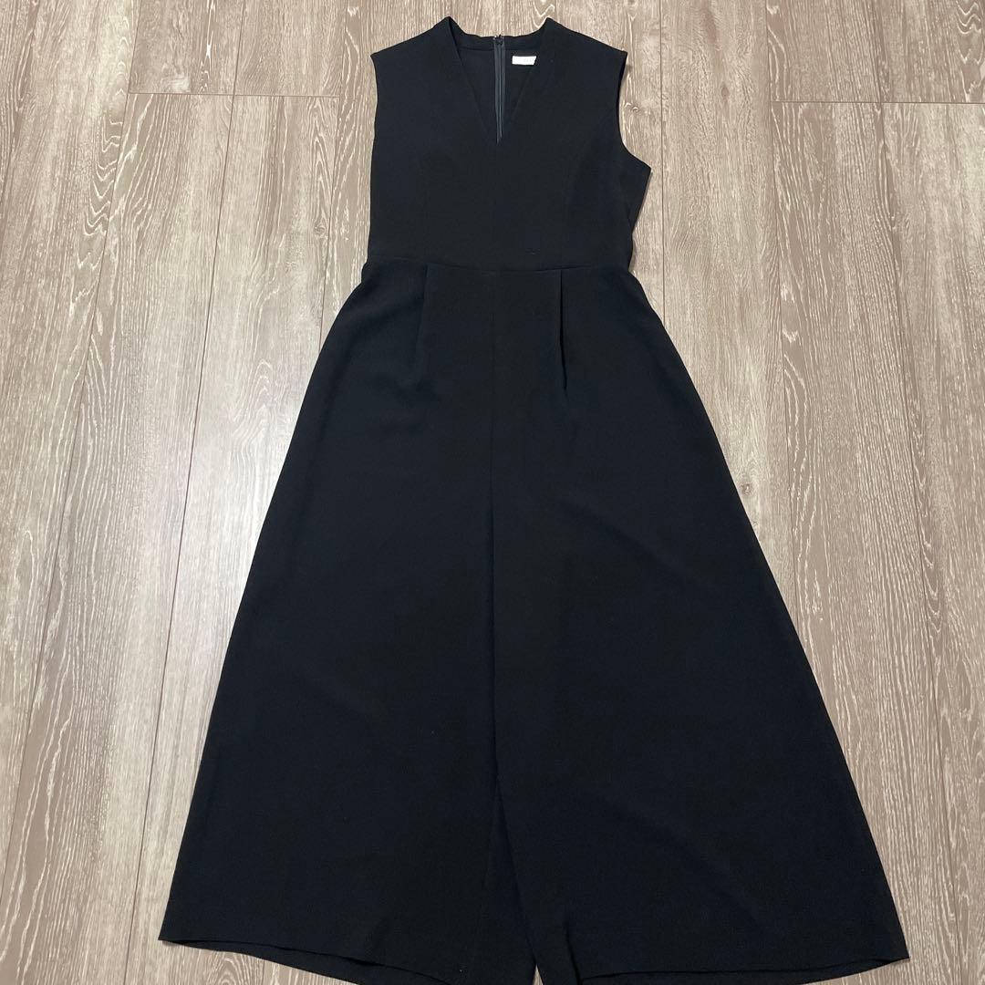 ESTNATION ブラック ノースリーブ オールインワン美品