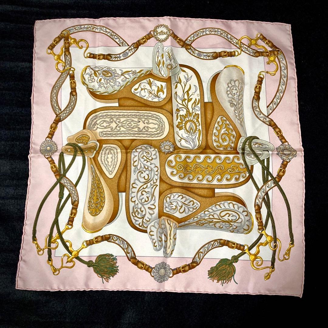 HERMES カレ40 Festival 祭典　スカーフピンク　シルク　エルメス