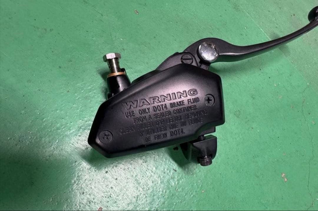 ZX-25R フロント　マスターシリンダー