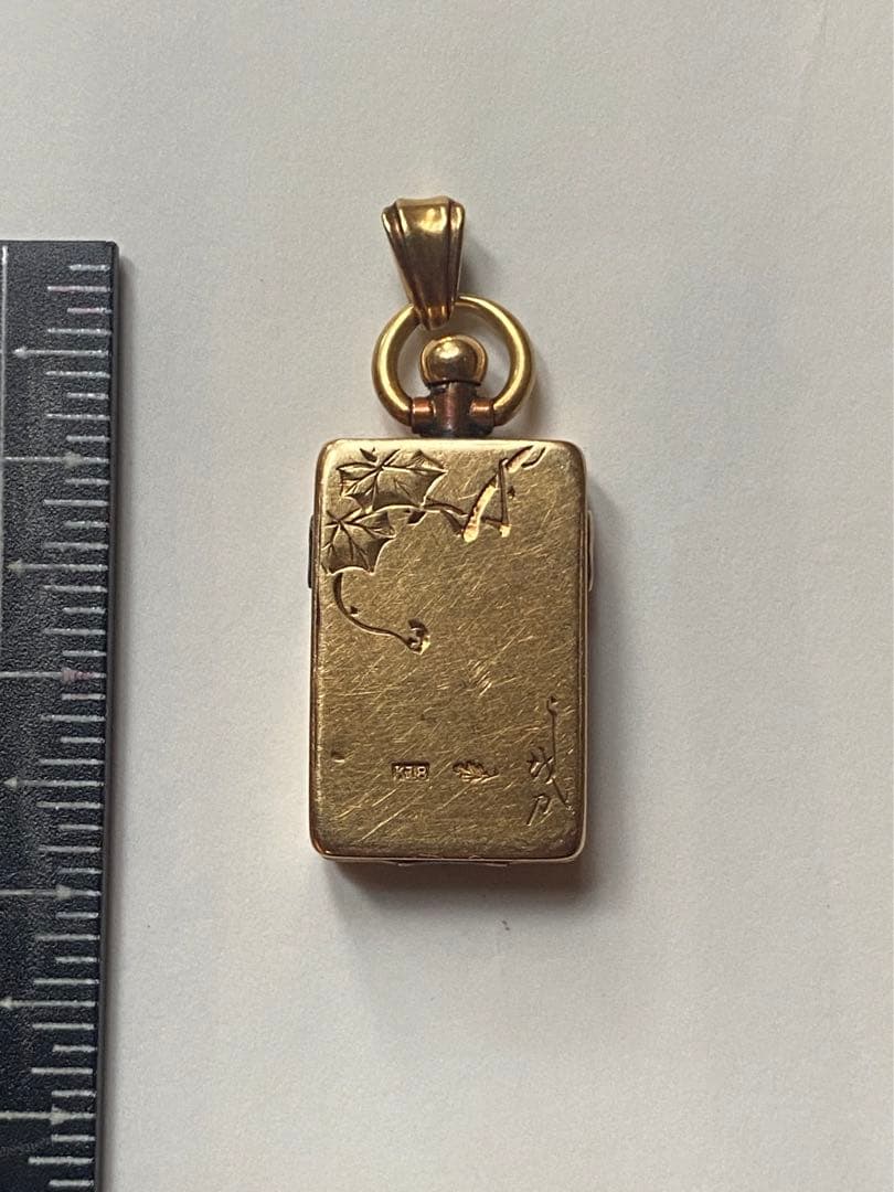 K18 ペンダントトップ　ロケットペンダント　印鑑