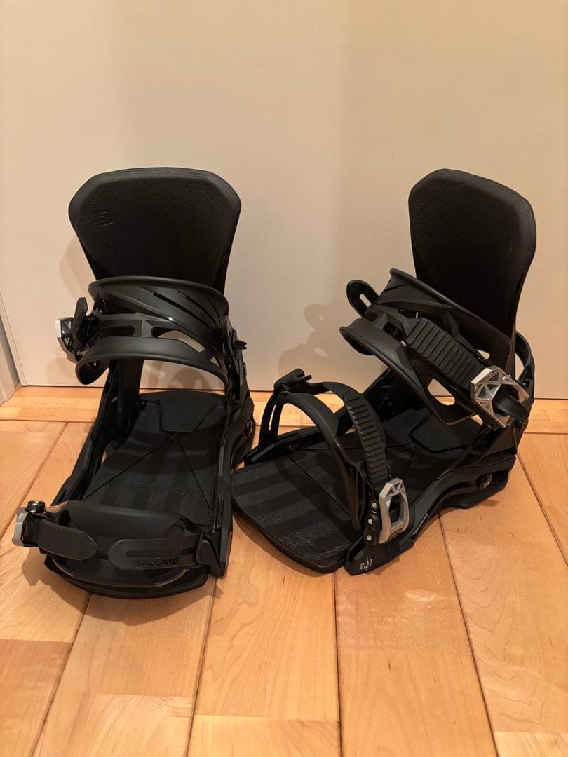 Salomon district Mサイズ