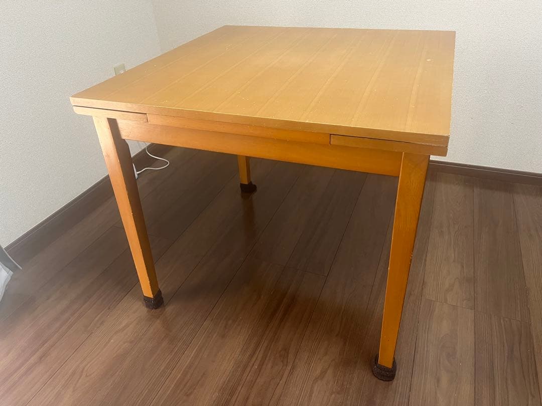 伸長式　エクステンション　ダイニングテーブル