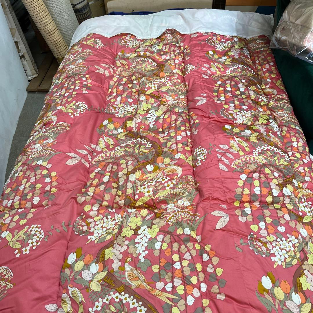 ロマンス　レトロ花柄掛け布団 155x210cm