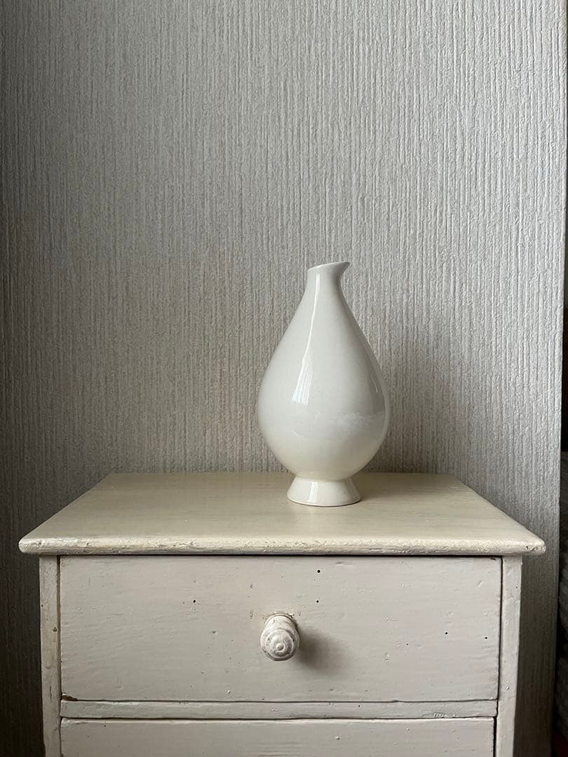 オランダ マースリヒト 白磁 花瓶