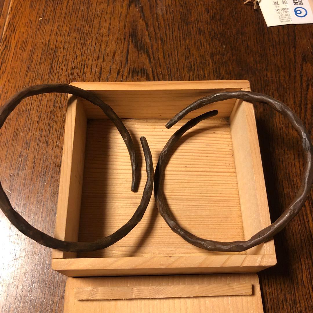 茶道具　石目大鐶　閑浄造印あり、宗達好み花押あり