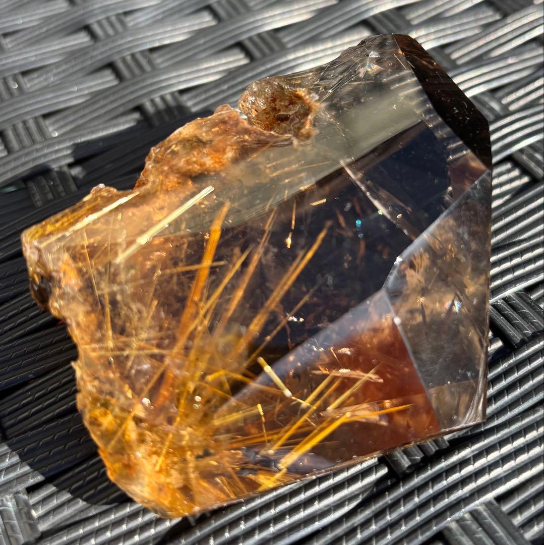 【天然石】虹入りゴールドルチルクウォーツ⑥