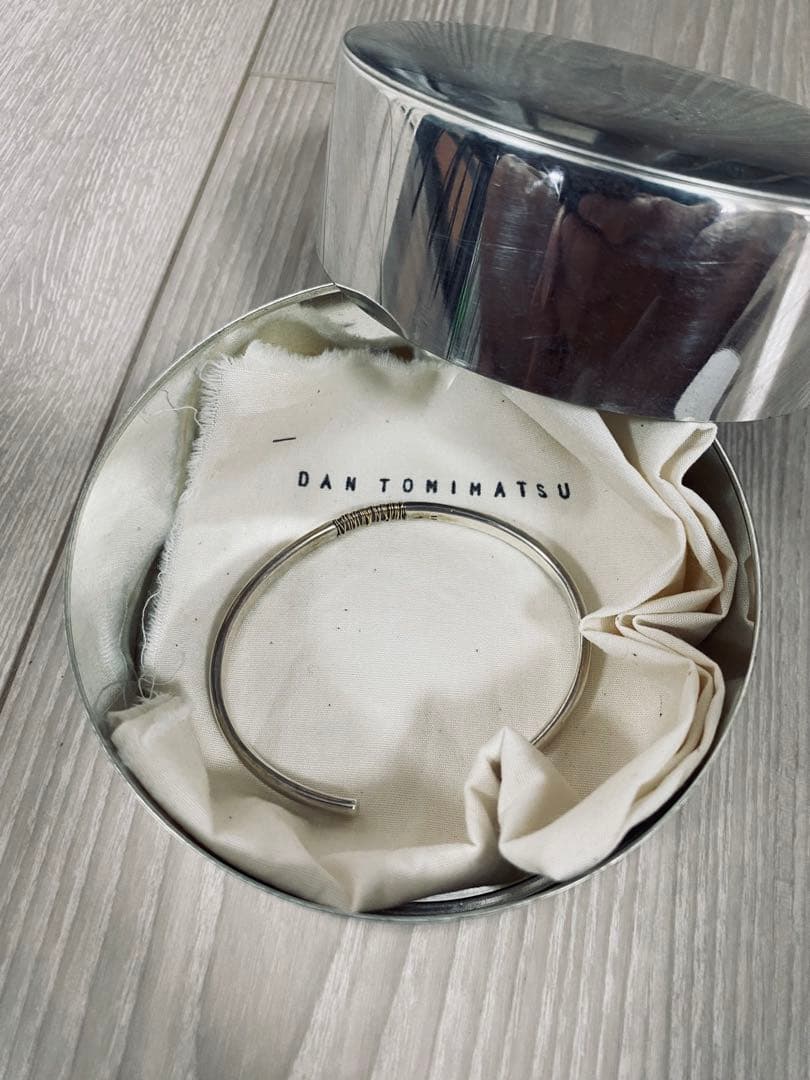 DAN TOMIMATSU シルバーバングル