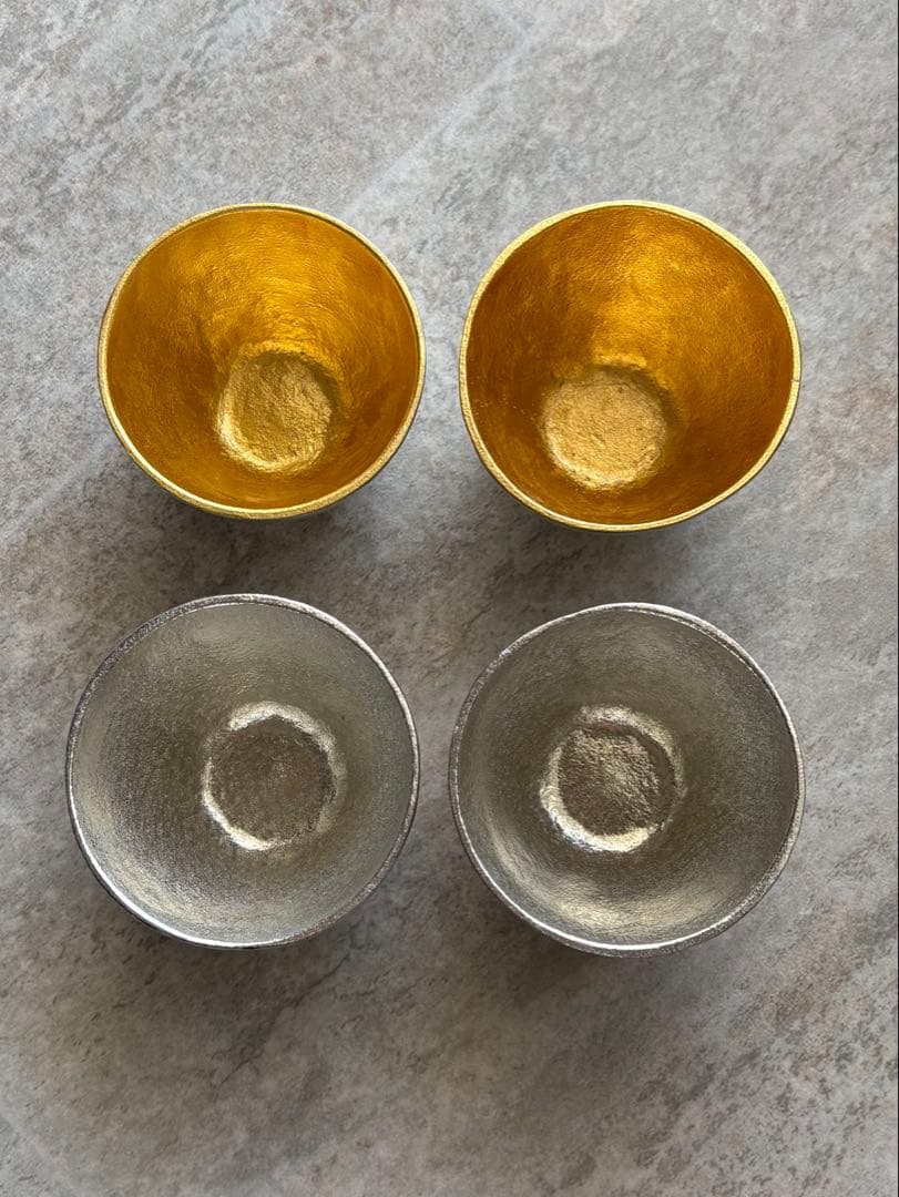 能作 錫（すず）製 お猪口 ぐい飲み シルバー 2個と金箔2個　本体のみ