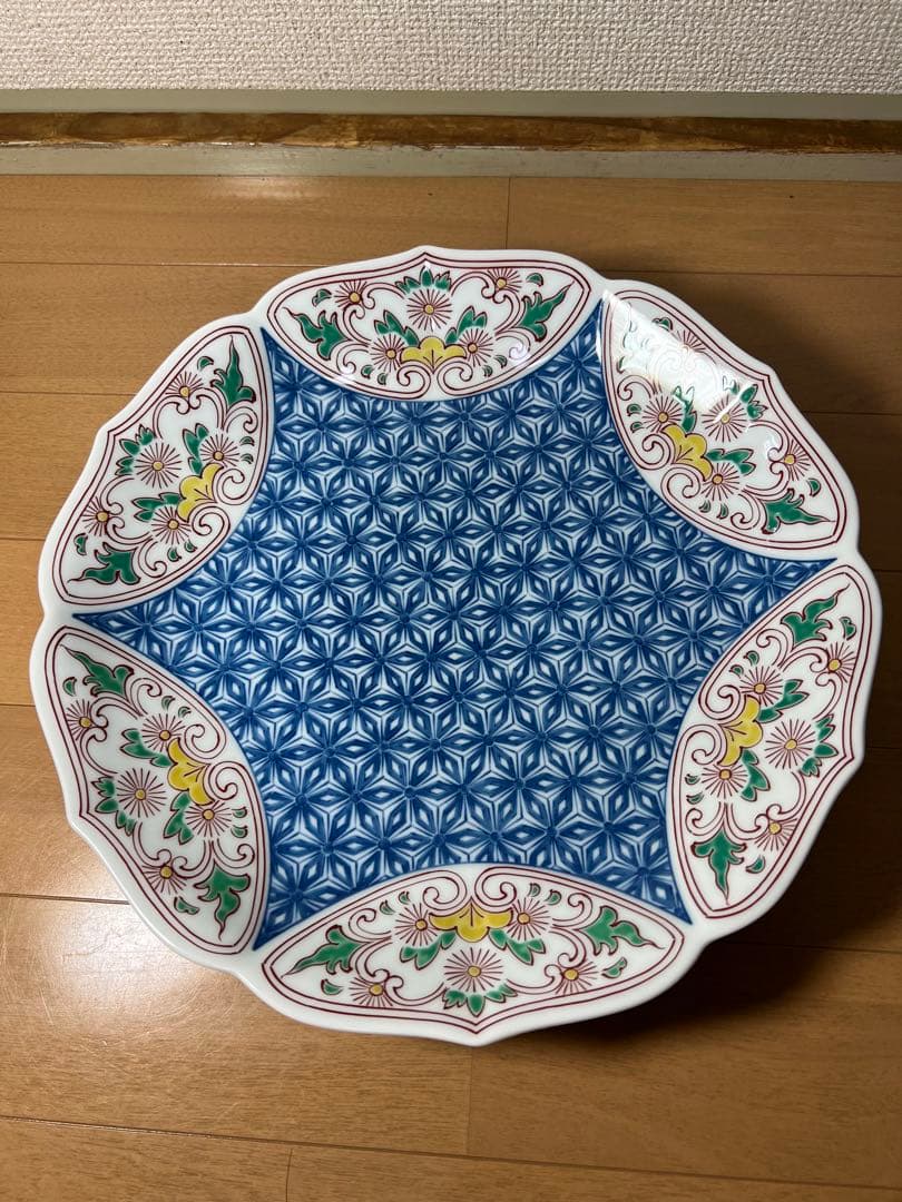 589 有田焼 其泉 賞美堂 色鍋島 麻の葉地紋 桔梗緑　大皿　30cm 未使用