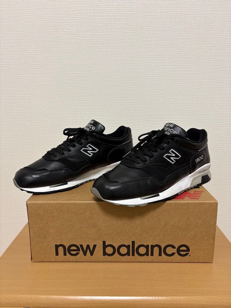 靴 New Balance M1500BK