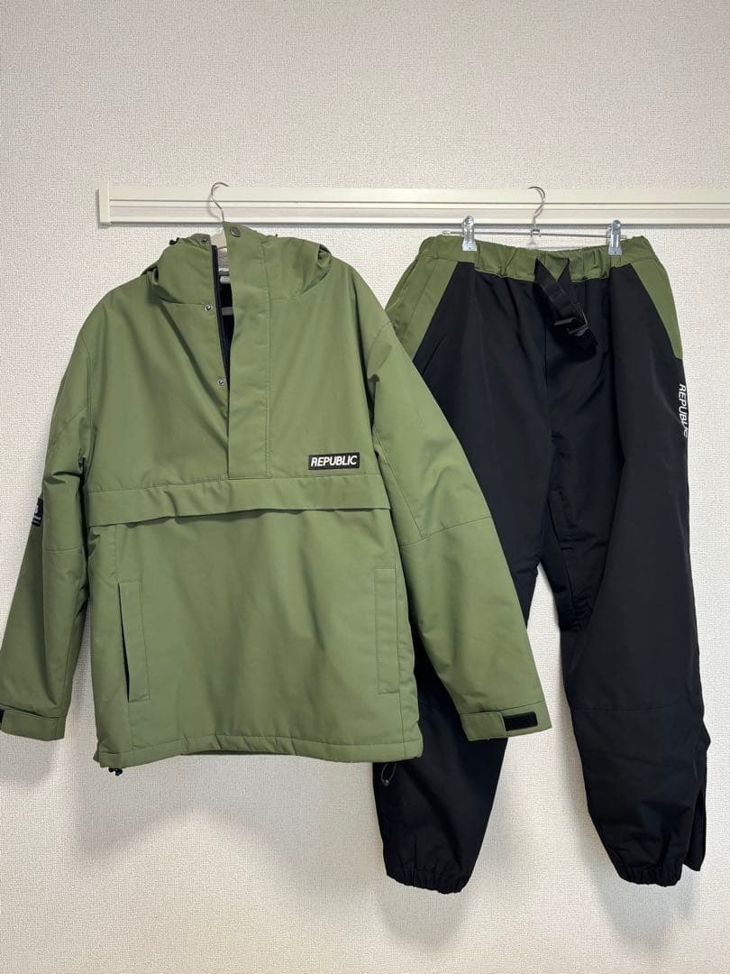 REPUBLIC スノーボードウェアセット Mサイズ