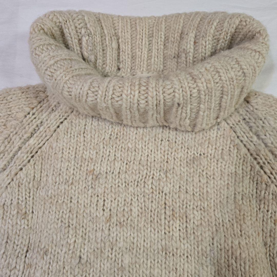 本日限定ネストローブベージュ ハイネックニット ウール