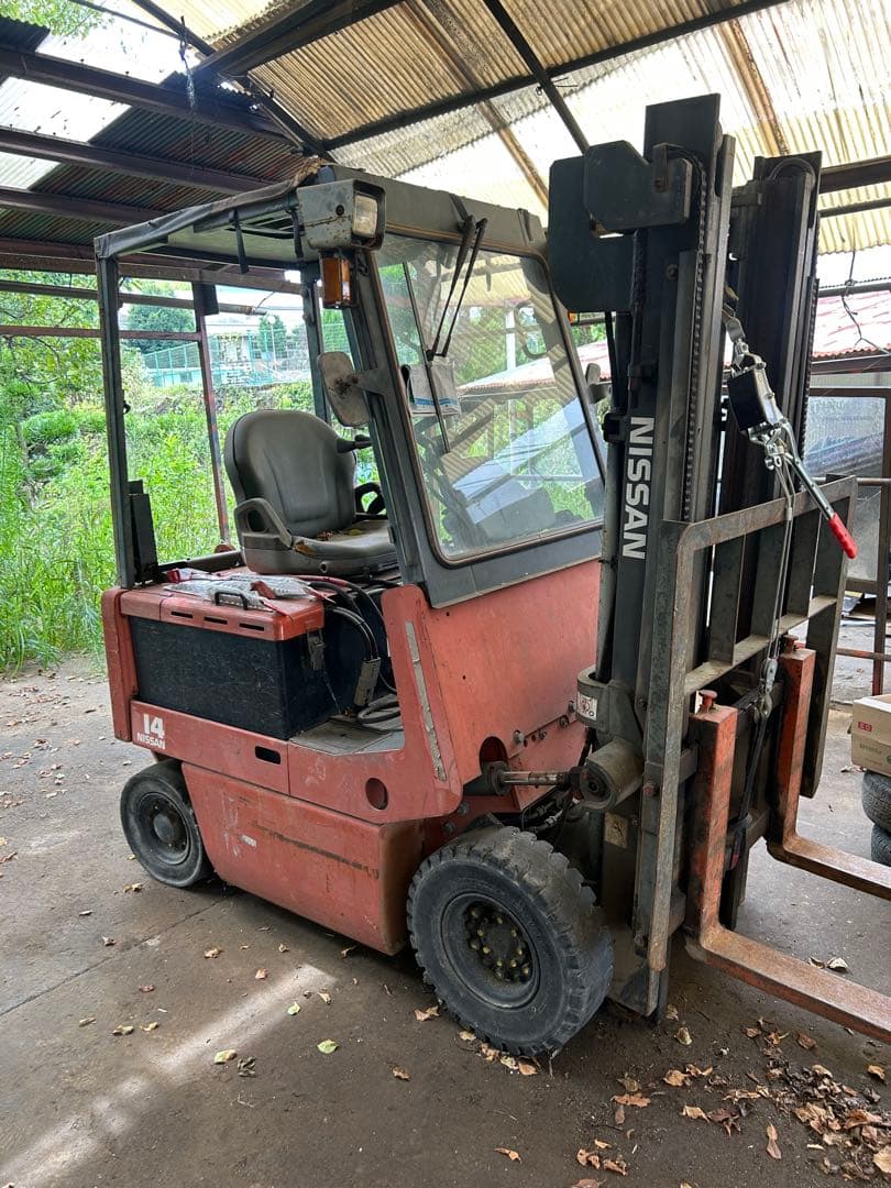 もう、解体出しますよ！電気フォークリフト　ジャンク