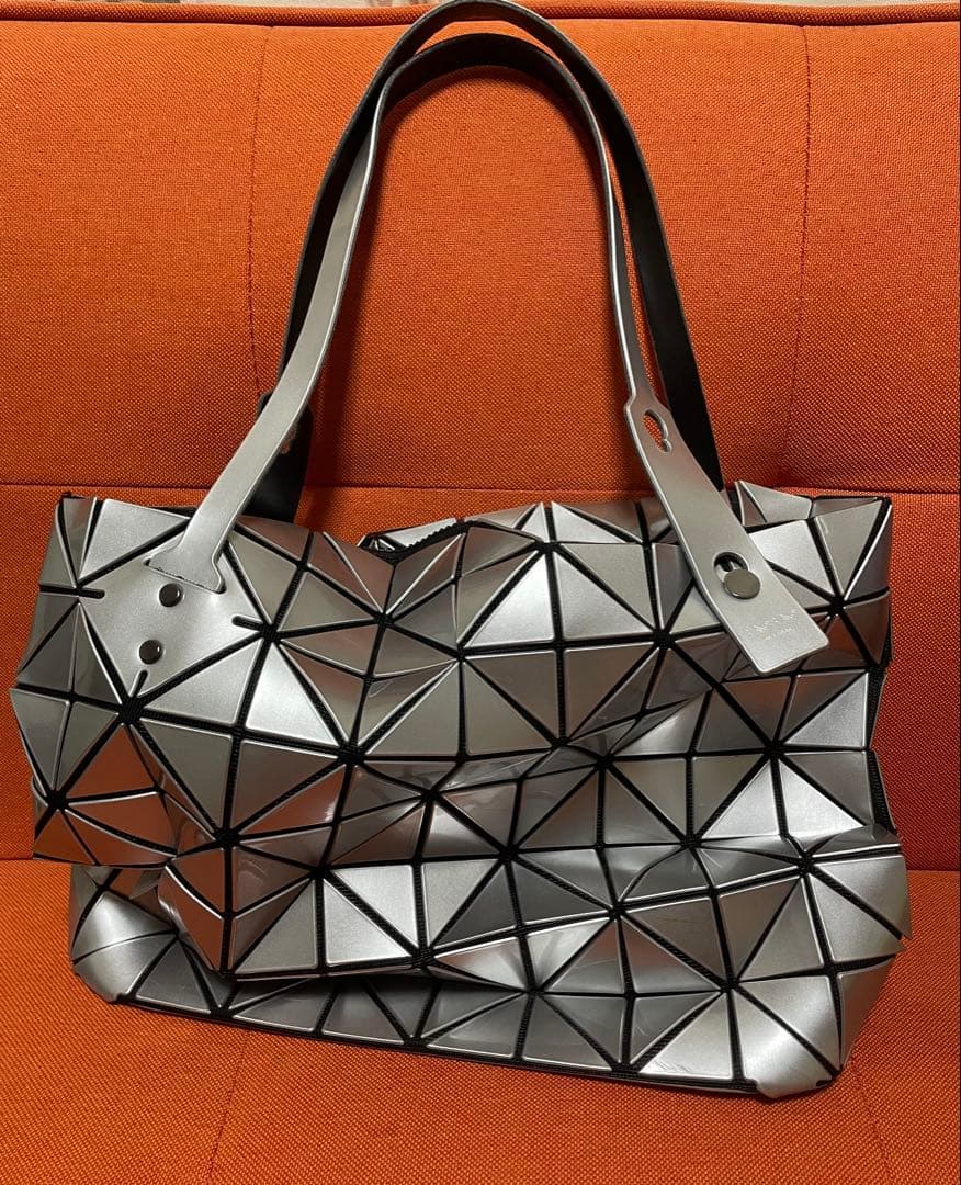 BAOBAO バオバオ イッセイミヤケ バッグ シルバー マチあり ルーセット