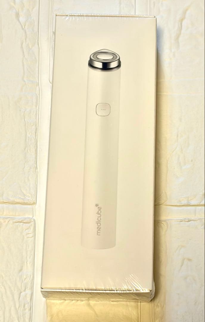 メディキューブ AGE-Rブースタープロ ミニ ホワイト 新品未開封 最終値下げ