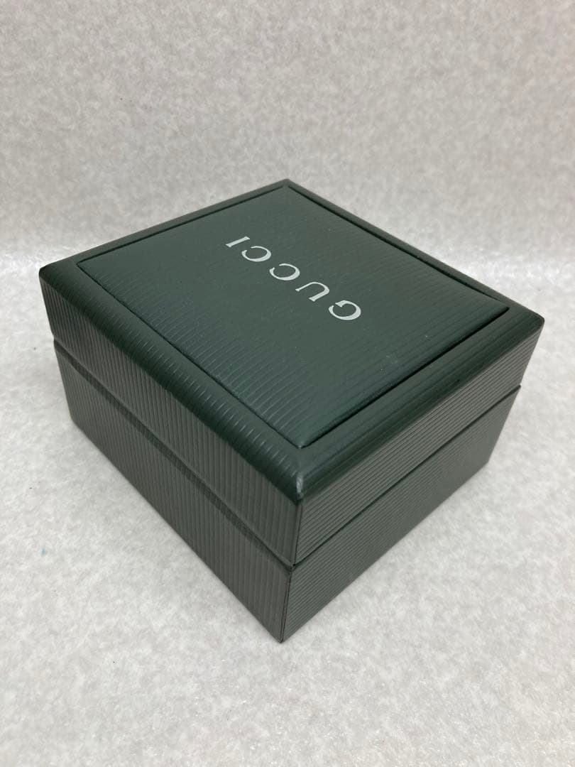 美品　GUCCI グッチ　腕時計　バングルウォッチ　レディース　ピンクシエル