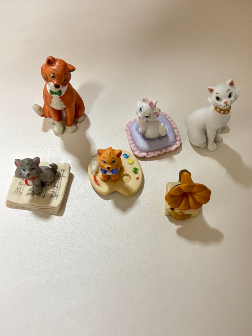 加藤工芸　kato kogei ディズニー おしゃれキャットマリー 置物