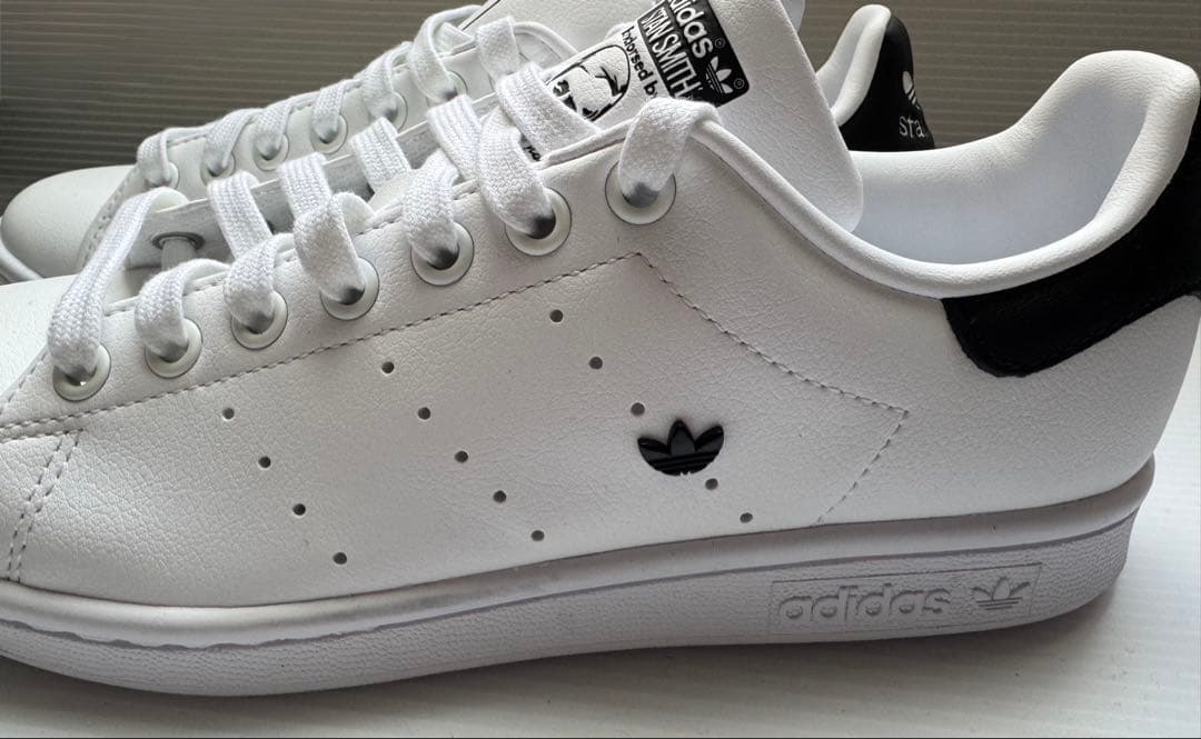 新品未使用 adidas Stan Smith ホワイト/ブラック