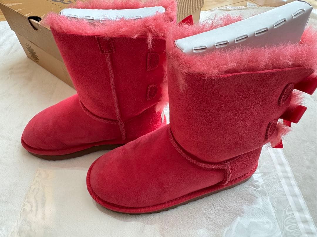 19.5 UGG ムートンブーツ キッズ 子供ブーツ ベイリーボウ リボン