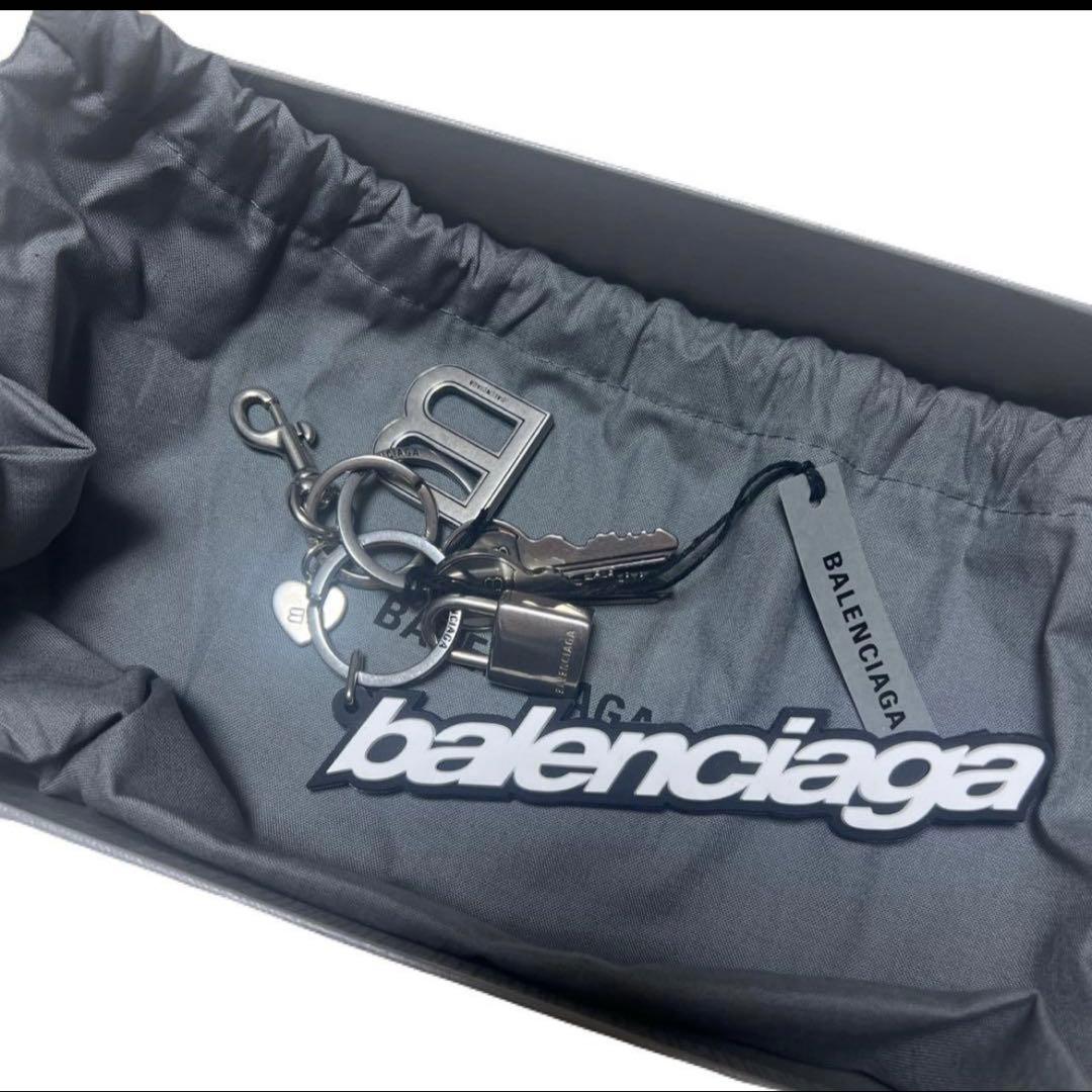 BALENCIAGA キーリング