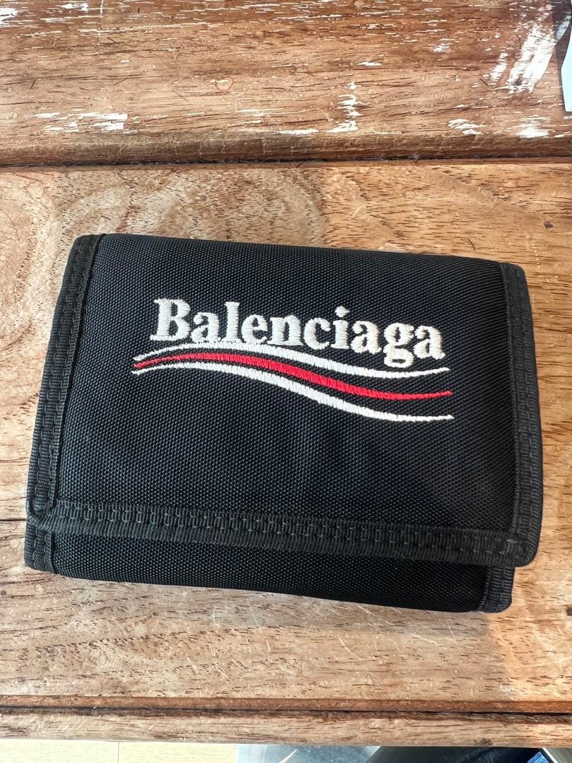 Balenciaga ブラック 三つ折り財布